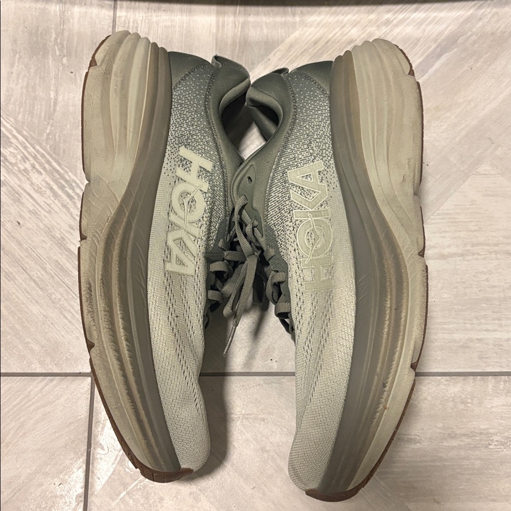 Hoka Bondi 8 in khaki green - Picture 6 of 6